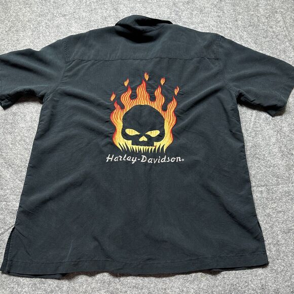 Harley-Davidson Other - Harley Davidson Shirt Mens XL Black‎ Willie G Flaming Skull Embroidered Rayon